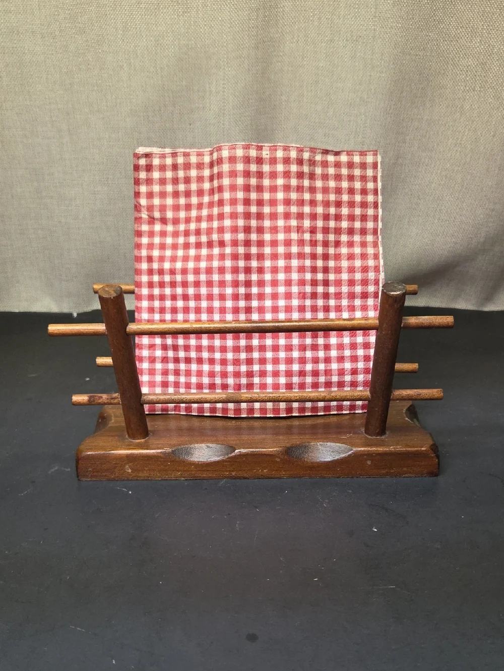 Vtg CORNWALL WOOD PRODUCTS Spindle Napkin/Letter Holder, S&P, Candle‎ Holders